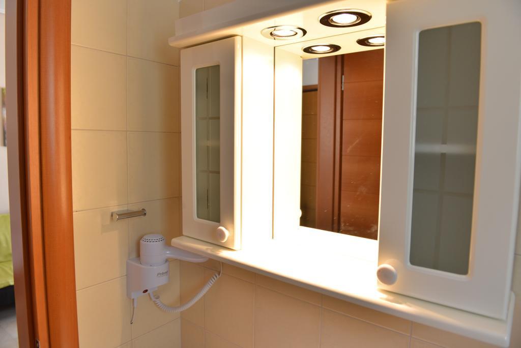 Hotel Mideia Levádeia Pokoj fotografie